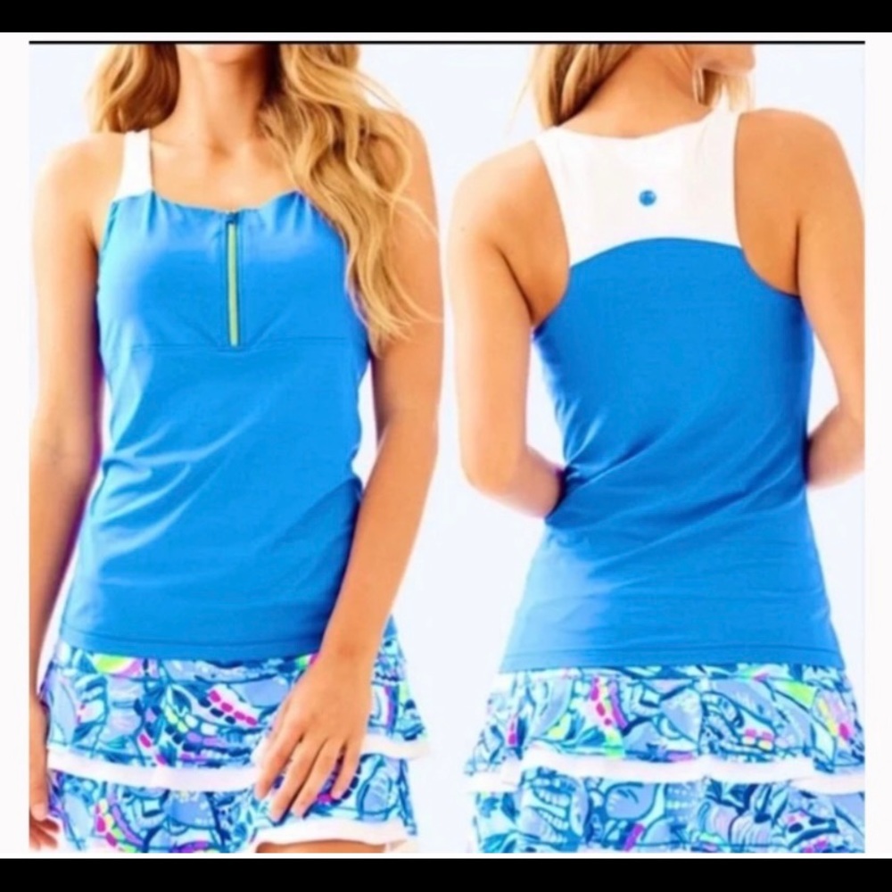 Lilly Pulitzer Luxletic Blue and White Top 💙